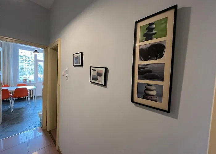 113 In With 2br And 2 Full Bath