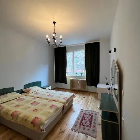 Διαμέρισμα 113 In With 2br And 2 Full Bath *